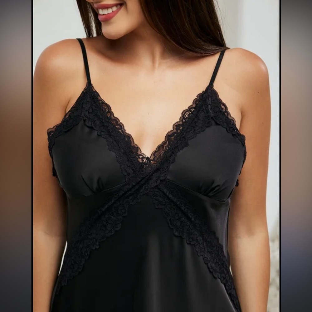 Colsie Black Lace Camisole